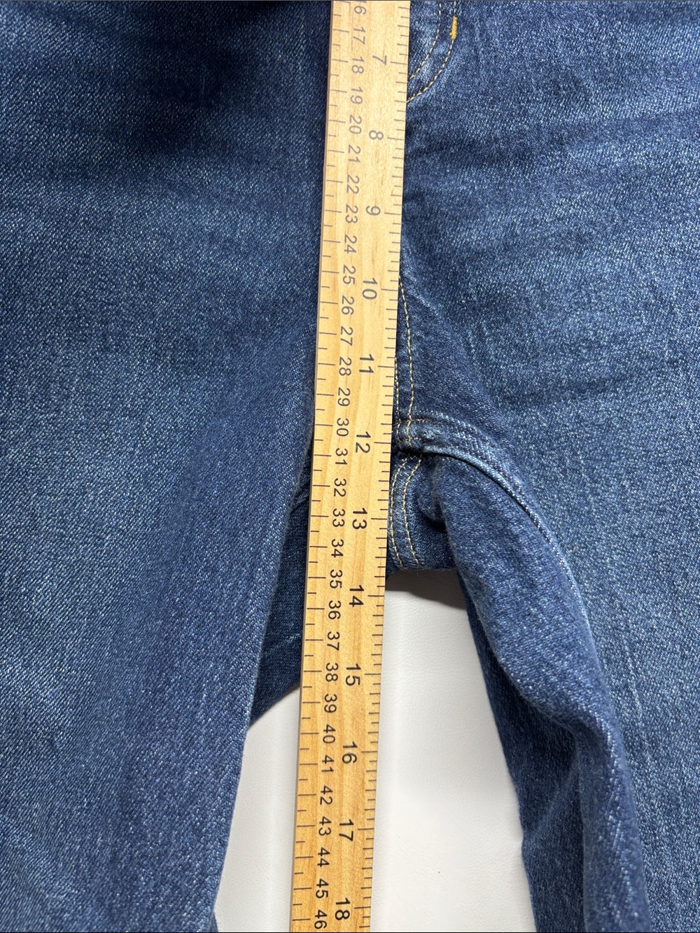 ✨SPANX Women’s Barrel Leg Jeans Size L/G R - Picture 14 of 16